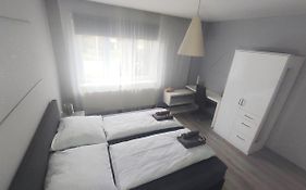 Alisa Apartments